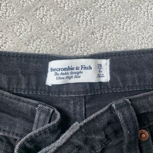 Abercrombie jeans